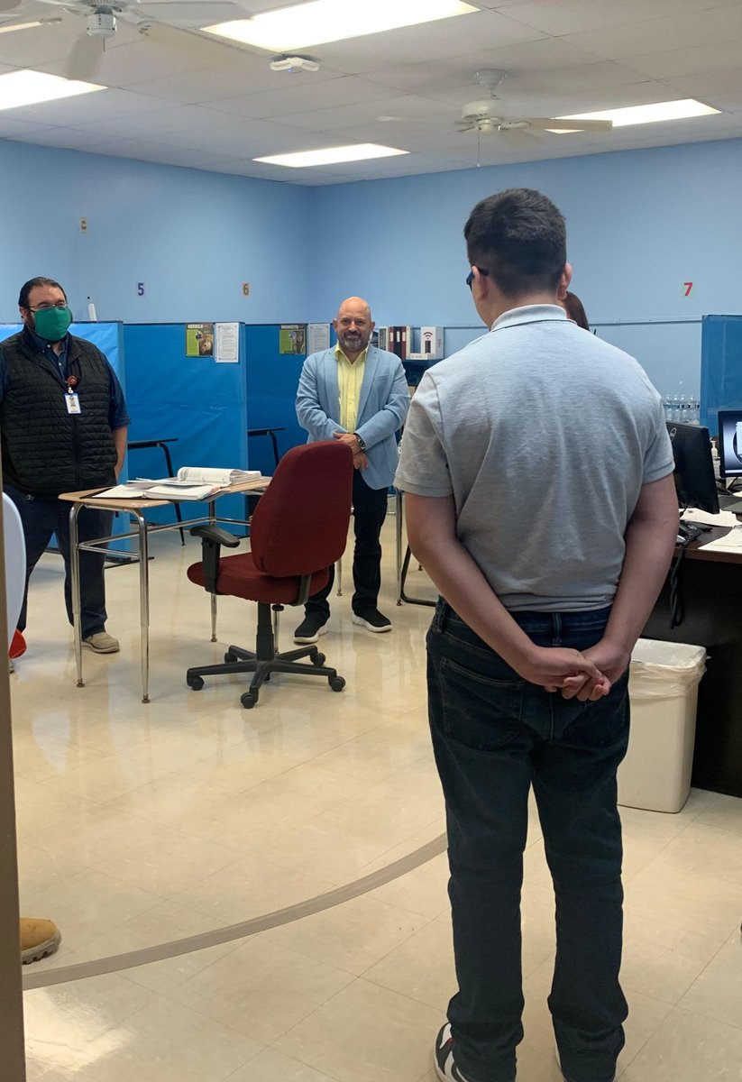 RomaInGCenter's tweet photo. Yesterday Meet the Teacher was a success! Thank you parents for coming. https://t.co/V0MoZHwW3K