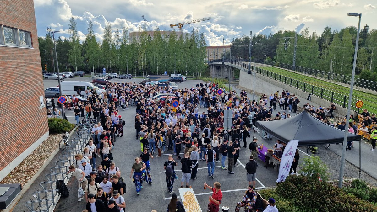 Ari Sivula tweet media