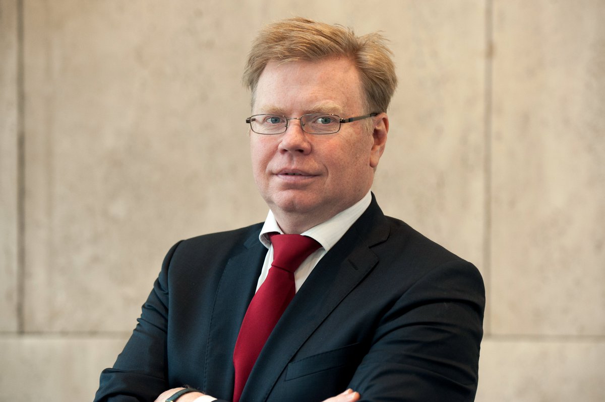 🗣️1e keynote van het Risk &amp; Resilience Festival is bekend. Niemand minder dan Ir. Paul de Ruijter - over scenarioplanning: van risico's kansen maken💥

utwente.nl/onderwijs/prof…