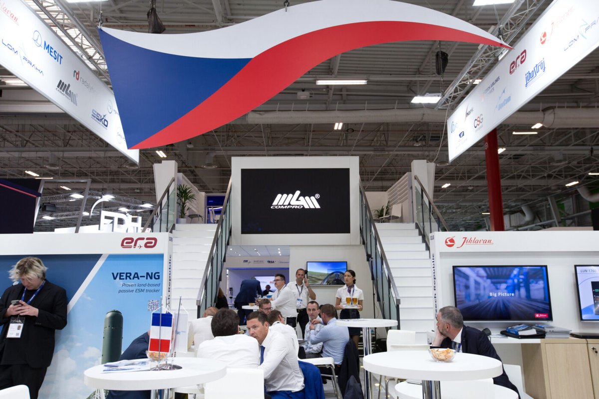 mgm_compro tweet media