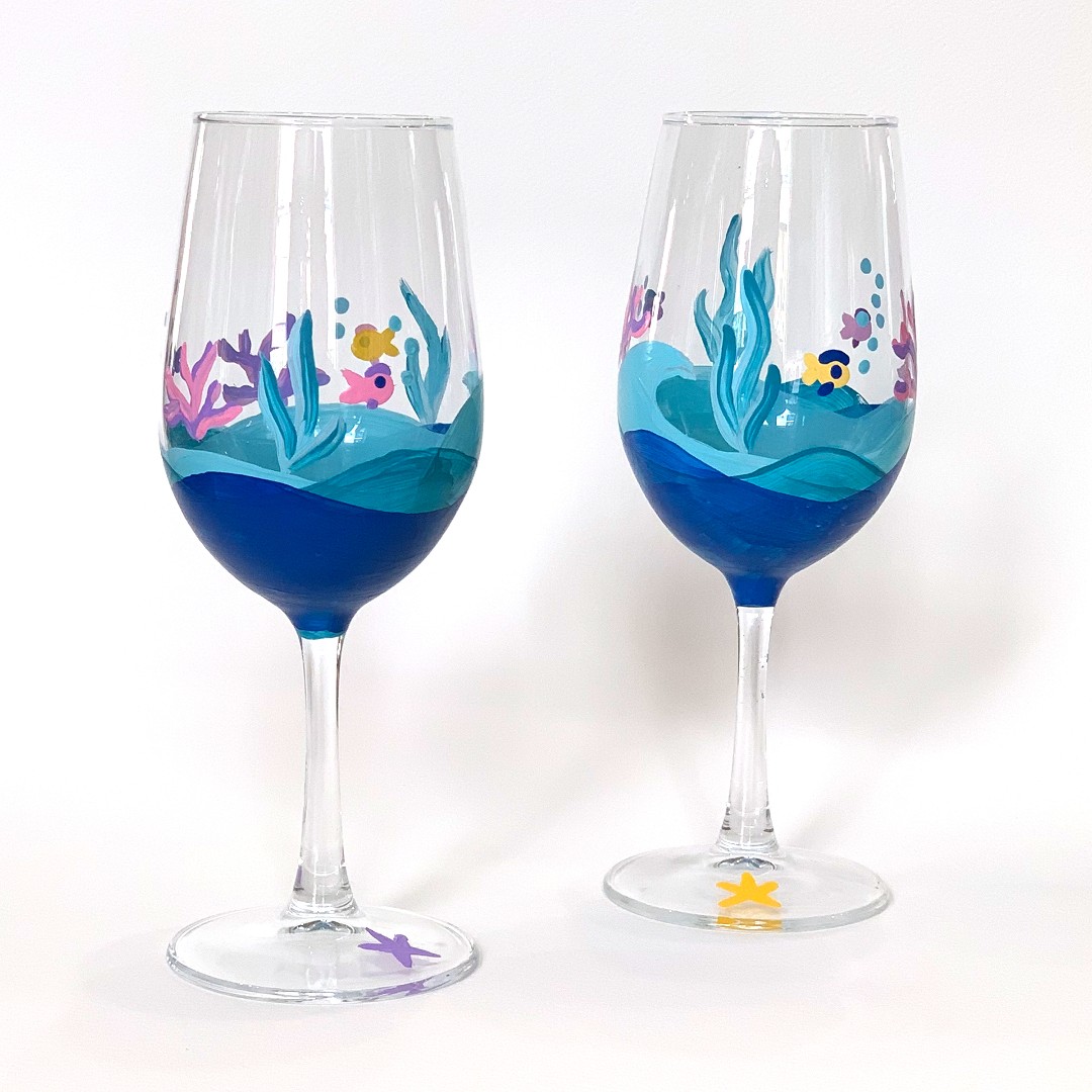Join us in collaboration with @theartfulgiraffe on August 31st, from 7-8:30 PM, for a wine glass painting class! 

Grab your tickets now: ow.ly/Y6YC50Px2fG
To save 20% use code: ROBYNROCKS

#ArtOvationHotel #TheArtfulGiraffe #SipAndPaint