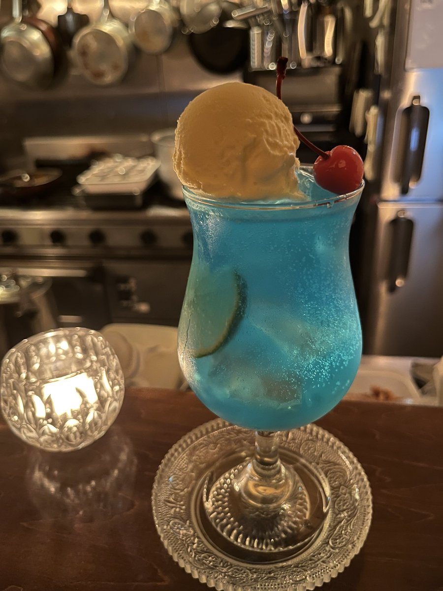 Level4_Assets's tweet photo. こっち向いてよ向井くんの、元気くんのお店みたいな雰囲気のカフェに行って来た✨ https://t.co/tLWcoXXFqQ