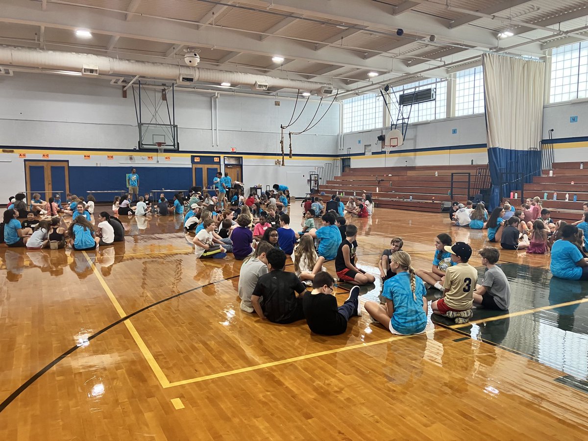 ⁦<a href="/AhernMiddle/">Ahern Middle School</a>⁩’s 5th grade WEB Orientation part 2 ☺️ ⁦<a href="/FoxboroughPS/">FoxboroughPS</a>⁩ ⁦<a href="/FoxboroLearning/">Dr. Stephanie Burroughs</a>⁩ ⁦@MissMcCann4th⁩ ⁦<a href="/Zack_DOrsi/">Zack D'Orsi</a>⁩