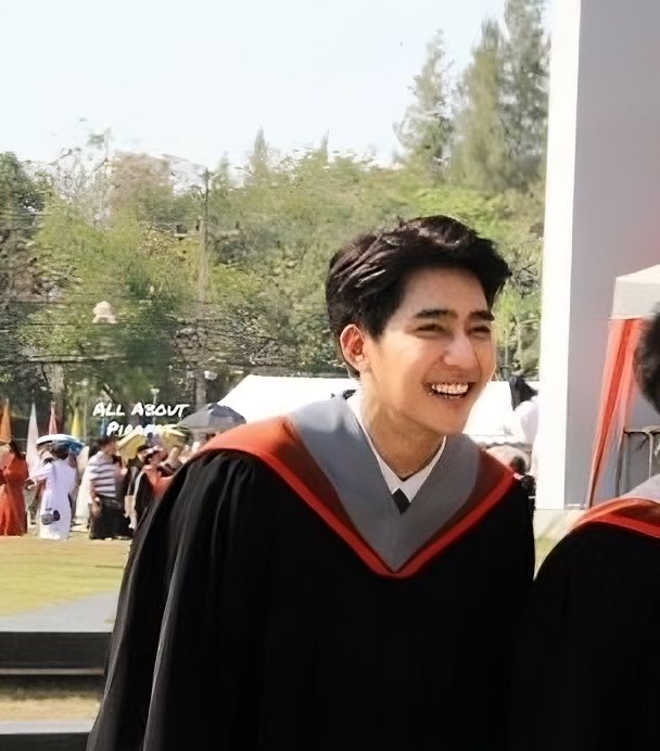 silverbullet4EM's tweet photo. D-1 
always be my fav 💕 @Earth_Pirapat https://t.co/xRnXclMmCq