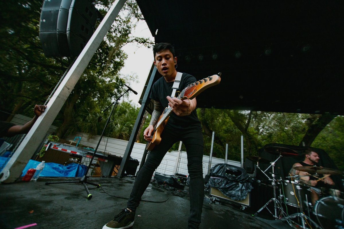 .<a href="/DraggedUnderWA/">Dragged Under</a> in tampa last night