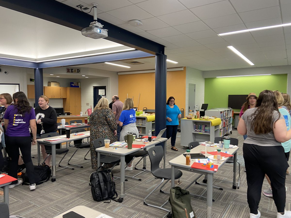 Carrie Oconnell (@deleeuwc) on Twitter photo Happy 1st day staff meeting. So excited to be able to serve Glengary!! #Gameon <a href="/WalledLkSchools/">Walled Lake Schools</a> <a href="/GlengaryElem/">Glengary Elementary</a> Happy 1st day staff meeting. So excited to be able to serve Glengary!! #Gameon <a href="/WalledLkSchools/">Walled Lake Schools</a> <a href="/GlengaryElem/">Glengary Elementary</a>