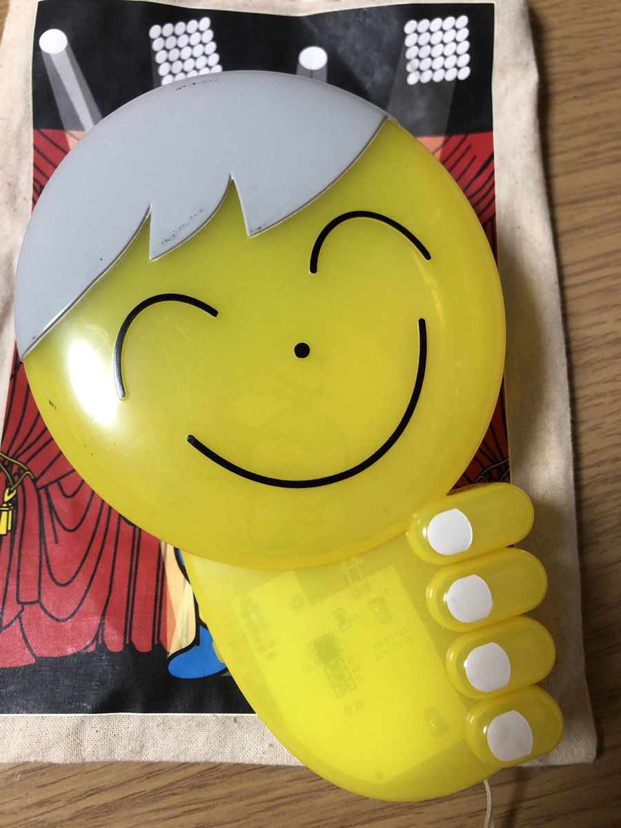 DIneine's tweet photo. LR44を4個か😇 https://t.co/RO2Ectnb2f