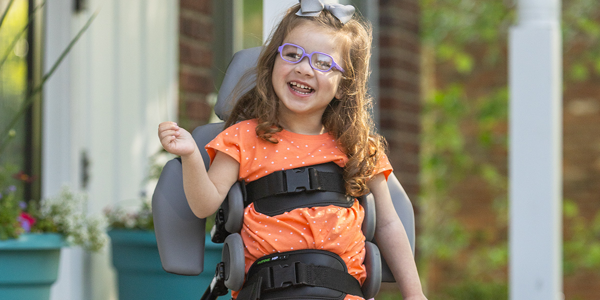 Don’t miss our latest blog, which details the key features and benefits of the new Rifton Stander—and how to maximize these to achieve the best standing outcomes for children with disabilities. Read the blog: rifton.com/adaptive-mobil…

#rifton #riftonequipment #riftonstander