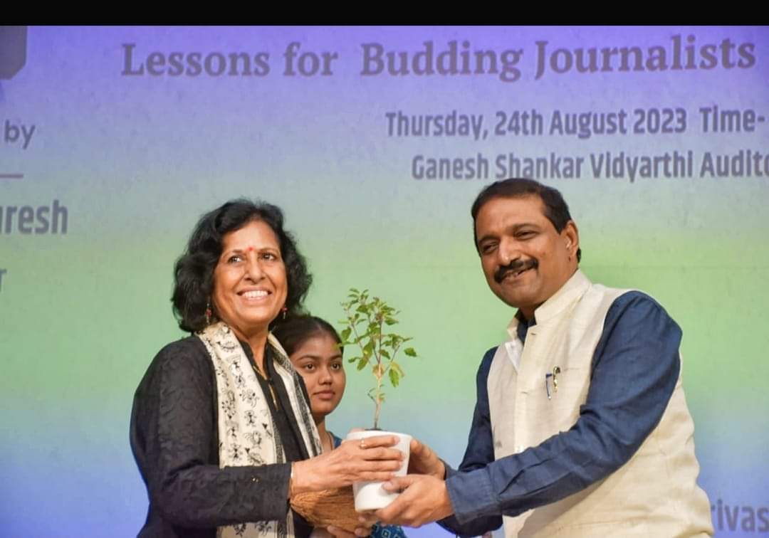 विज्ञापन में रचनात्मकता बहुत जरुरी है - कुलपति प्रो.केजी सुरेश,
पीआर मतलब रेपुटेशन मैनेजमेंट -डॉ. जयश्री जेठवानी,
पत्रकारिता विश्वविद्यालय में सत्रारंभ 2023
<a href="/kg_suresh/">Prof (Dr) K G Suresh</a>
<a href="/highereduminmp/">Higher Education Department, MP</a> <a href="/JansamparkMP/">Jansampark MP</a> <a href="/EduMinOfIndia/">Ministry of Education</a> <a href="/AlumniMcu/">MCU Alumni Cell (पूर्व छात्र प्रकोष्ठ)</a> <a href="/AICTE_INDIA/">AICTE</a> <a href="/IIMC_India/">Indian Institute of Mass Communication</a> <a href="/McuRewa/">MCU REWA PARISAR</a>
