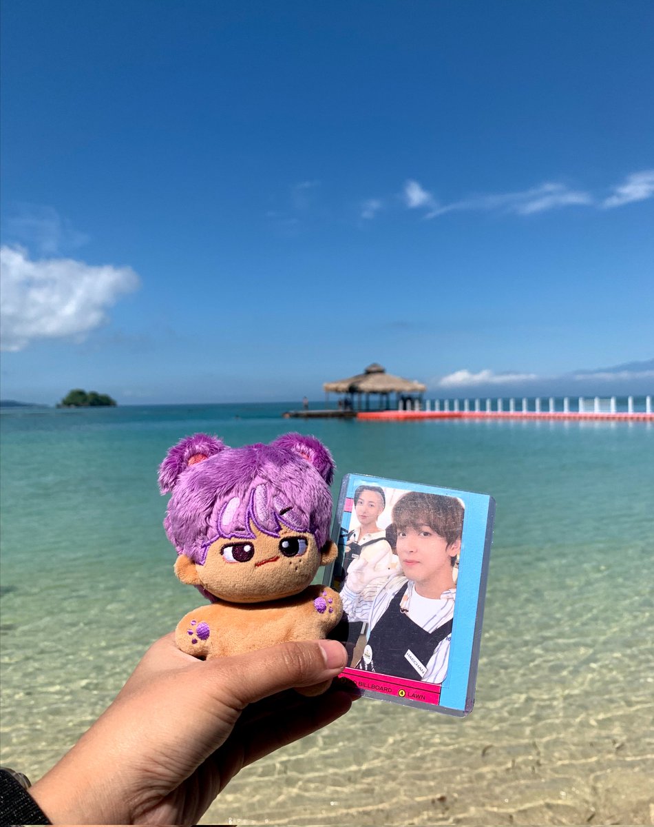 7Dreamiesaurus's tweet photo. dongren with my cutie purpyyy grapebear https://t.co/KQZruH2XUY