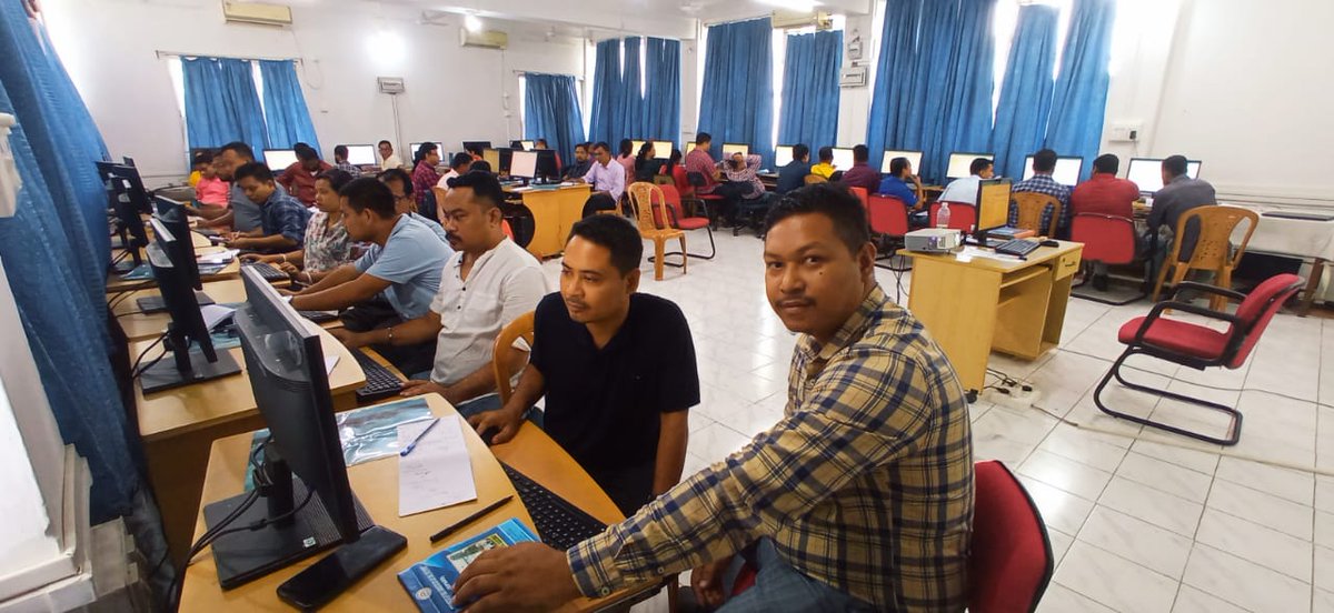SIPARD1's tweet photo. DoPT, GoI sponsored training course on 'Advanced MS Excel' for the officials of different departments of the state। 44 nos. of trainees are attending the course with great interest.
#AdvanceExcel https://t.co/ODpylpB77P