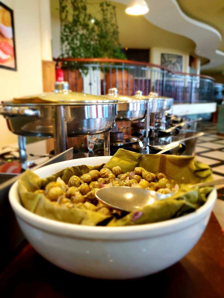 ProteaEntebbe's tweet photo. Join us tonight at #TidesRestaurant for a traditional buffet dinner! Get ready to indulge in a feast like never before from 6pm to 11pm, all for just Ugx 55,000.
#ProteaEntebbe #TraditionalBuffet https://t.co/dWoGTdAWiW