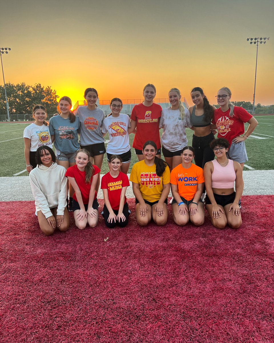CarlisleDance's tweet photo. First sunrise field practice ✅
We are excited for the first FNL of the season tomorrow! #GOCATS ❤️💛 https://t.co/ttpUZf2Nd2