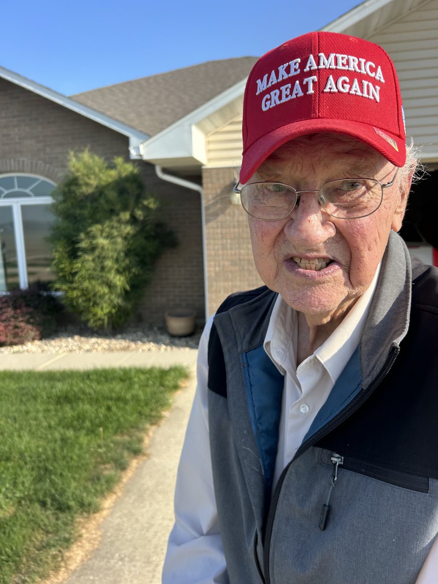 Got uh few words of wisdom this mornin. Talked about how hot it was in 1936. Learn more from this man each time we visit. Btw nice cap gramps!!