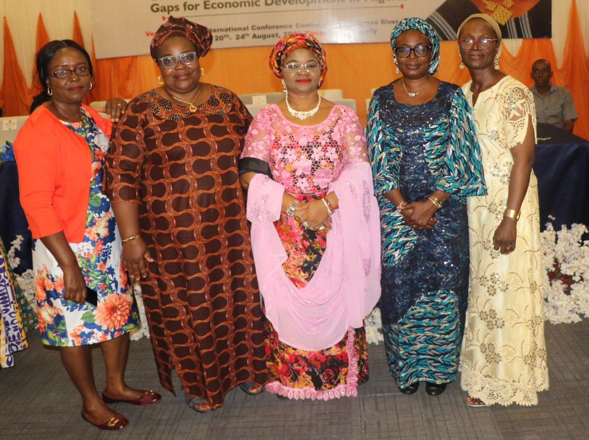 nfwp_sup's tweet image. From Calabar, the capital of Cross River State, NFWP led by it National Project Coordinator Mrs. Ruth PMshelia pose for photographs with some high ranking officials of the Federal Ministry of Women Affairs &amp;amp; other partners at the venue of the ongoing 23rd NCWA. #day4 #NCWA #NFWP