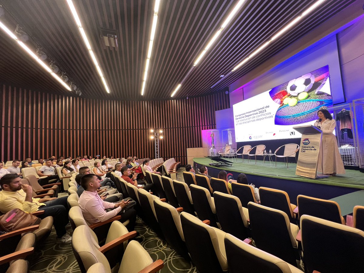 camaracali's tweet photo. #AEstaHora | Damos inicio al Congreso Internacional de Derecho Deportivo 2023 🚲⚽️🏋️‍♀️, organizado por @ACODEPOR_ y nuestro Centro de Conciliación, Arbitraje y Amigable Composición. En este espacio académico, a partir de temáticas de interés💡, profundizaremos y visibilizaremos🗣️ los métodos de resolución de conflictos en diferentes disciplinas deportivas✅. Nos acompañan deportistas, dirigentes deportivos, abogados especializados y árbitros con amplia experiencia.🔝

#CongresoDerechoDeportivo