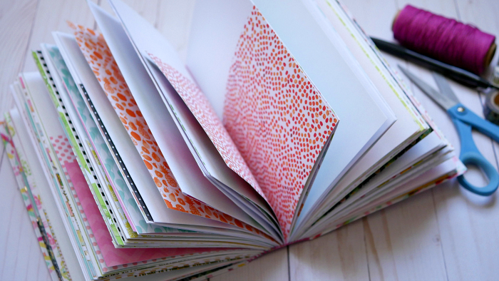 Classmeetgroup's tweet image. The summer is ending and school is starting, but what about all the memories you’ve made this summer. Create this easy journal. This is a great way to keep all your memories in one place! #ChildrensProgram #LibraryPrograms #SummerMemoryJournal 
buff.ly/3Yx6b1C