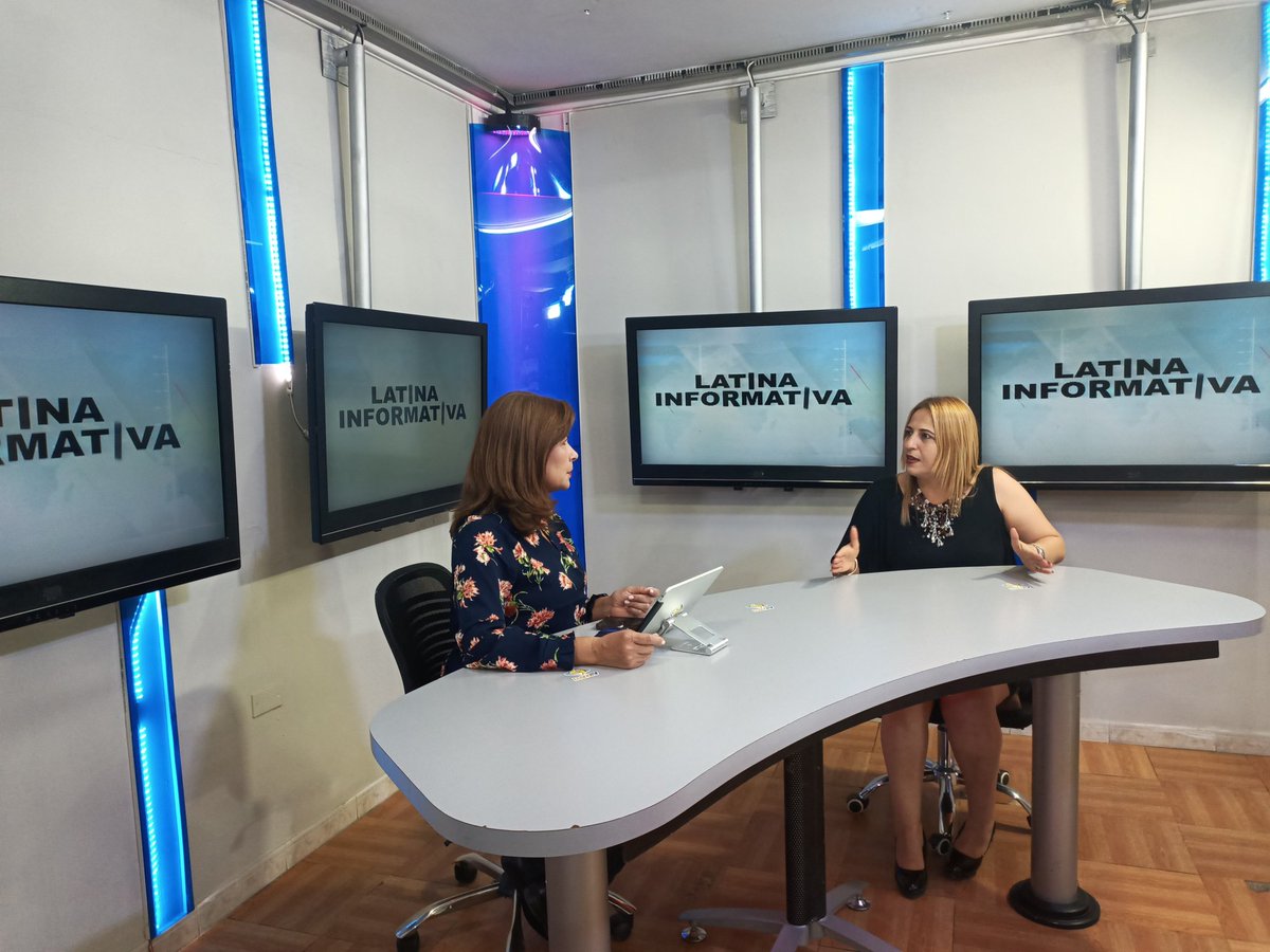 cantourgente's tweet photo. #Ahora #UPTAEB rectora @michellyvivas ofrece información de interés de la Universidad Andrés Eloy Blanco @uptlara 

🟡 Sistema Nacional de Ingreso 
🔵 Mejoras en la Universidad 
🔴 Proyectos, alianzas, nuevos retos

#VenezuelaEsPaz 
#UptaebActiva @JacquelinePSUV @NicolasMaduro https://t.co/I168g4YdJv