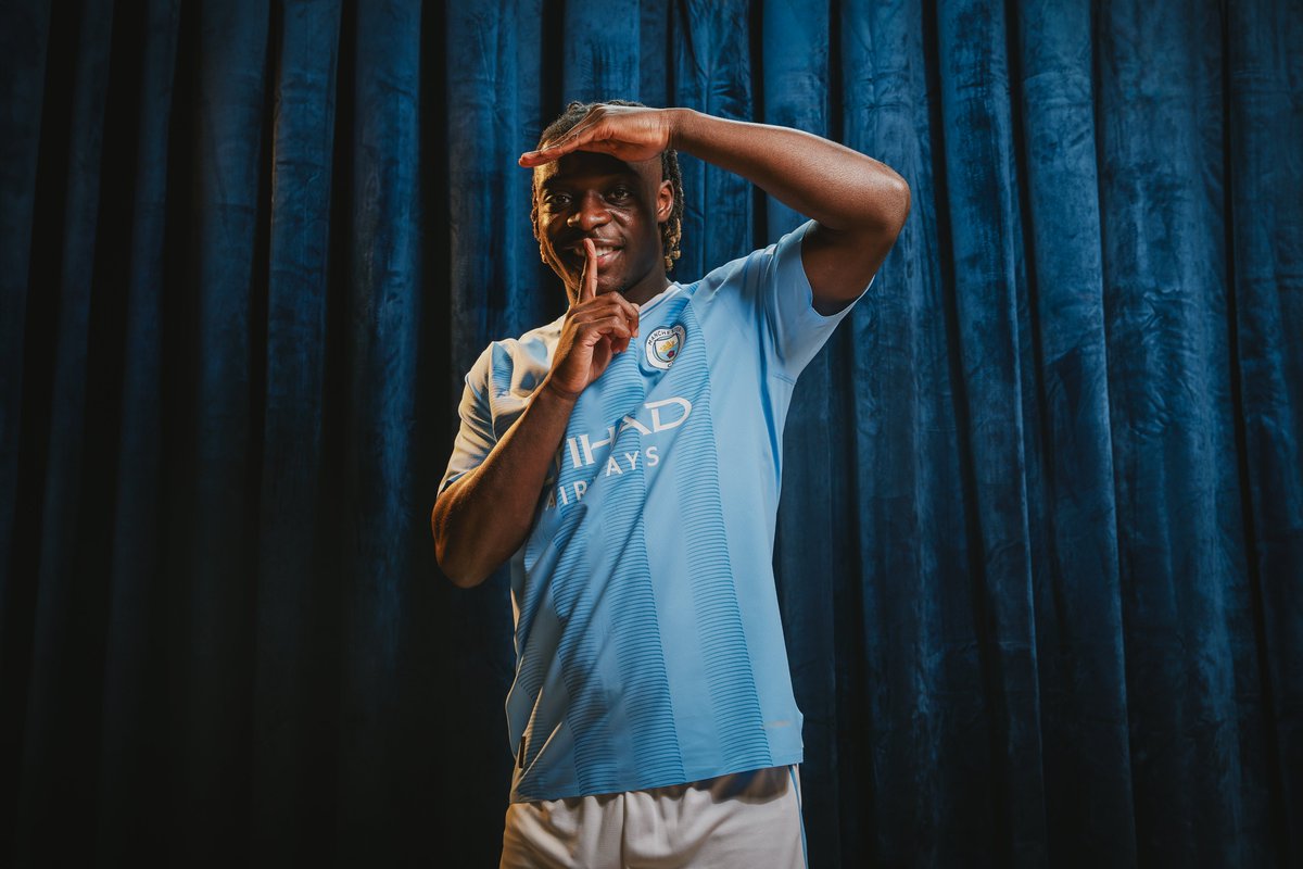 Manchester City tweet media