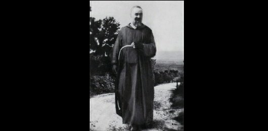 PadrepioSaint tweet picture