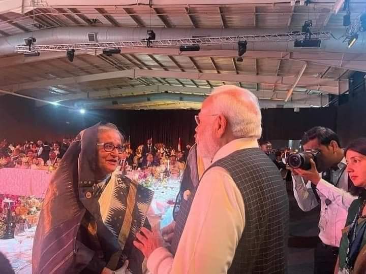 imSujanDatta's tweet photo. ব্রিকস সম্মেলনে জাতিসংঘের মহাসচিব, ভারতের প্রধানমন্ত্রী নরেন্দ্র মোদিসহ বিভিন্ন দেশের রাষ্ট্রপতি, উপরাষ্ট্রপতি, প্রধানমন্ত্রী, উপপ্রধানমন্ত্রী ও পররাষ্ট্রমন্ত্রীর সঙ্গে সাক্ষাৎ করেছেন প্রধানমন্ত্রী শেখ হাসিনা��(১/২)

#SheikhHasina #BRICS2023 #SouthAfrica #BeltAndRoadInitiative https://t.co/Eqv1LSFVbi