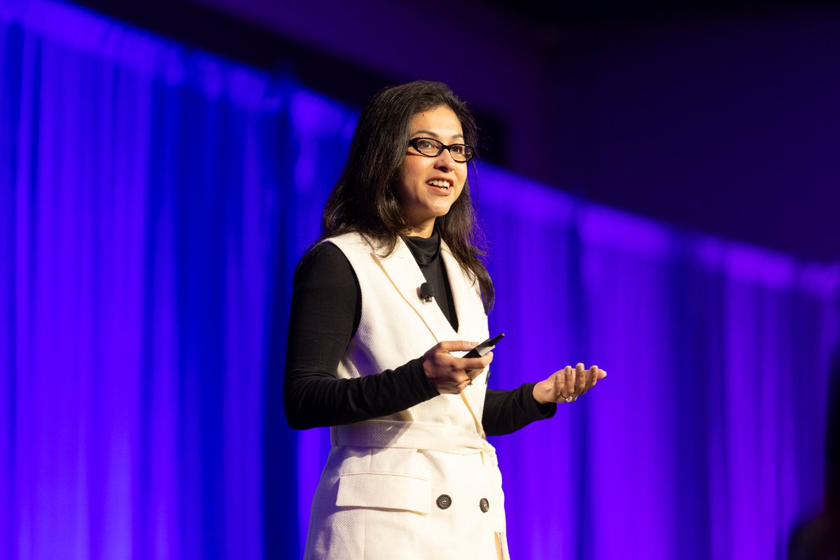 fintech_devcon tweet media