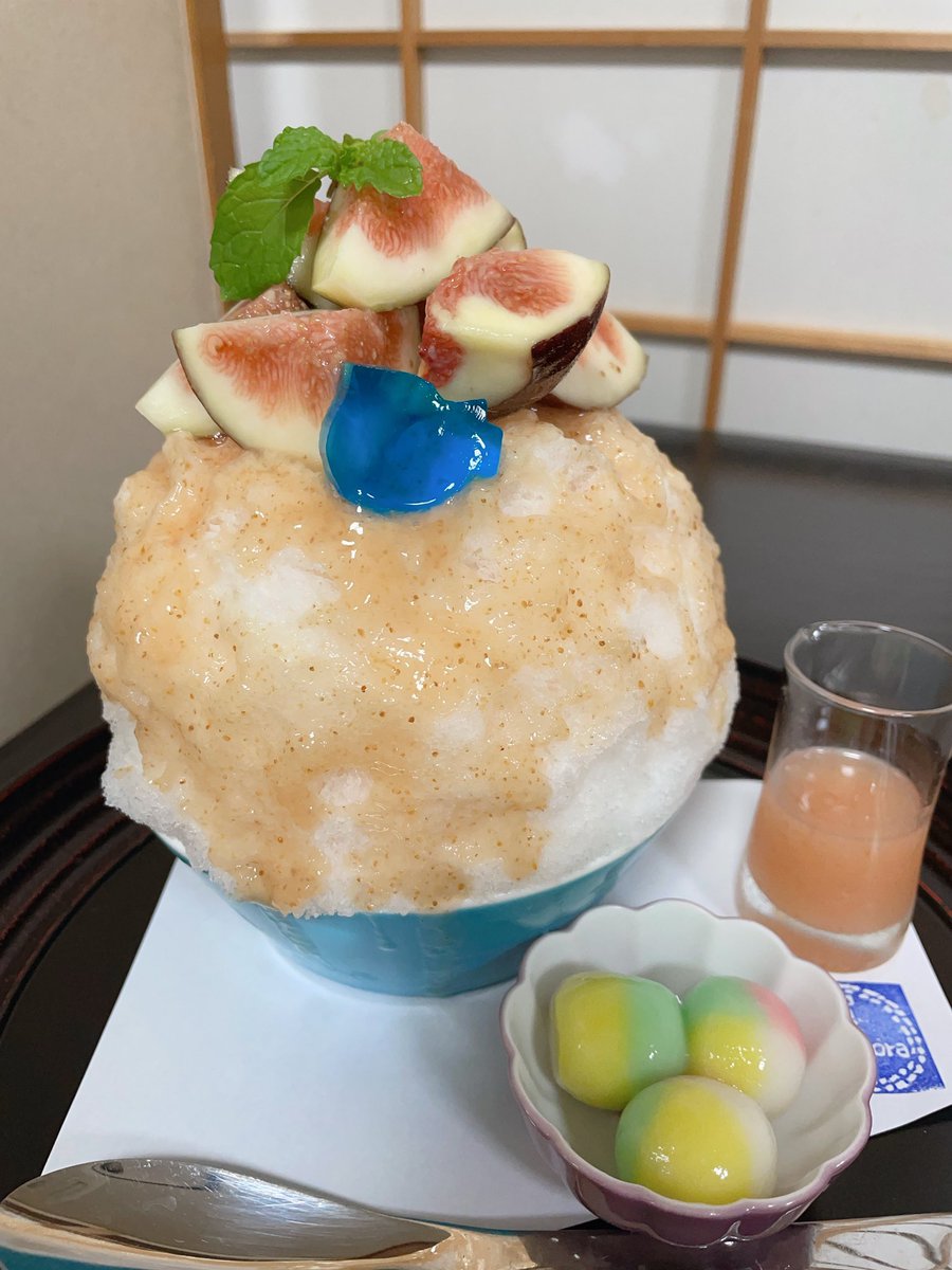 yukipedia1015's tweet photo. 本日のかき氷🍧
いちぢくのかき氷🍧
#かき氷 #かきごおりすと #ごーらー #いちぢく #かき氷大好き #kantora #可ん寅 https://t.co/cksIjk36Jq