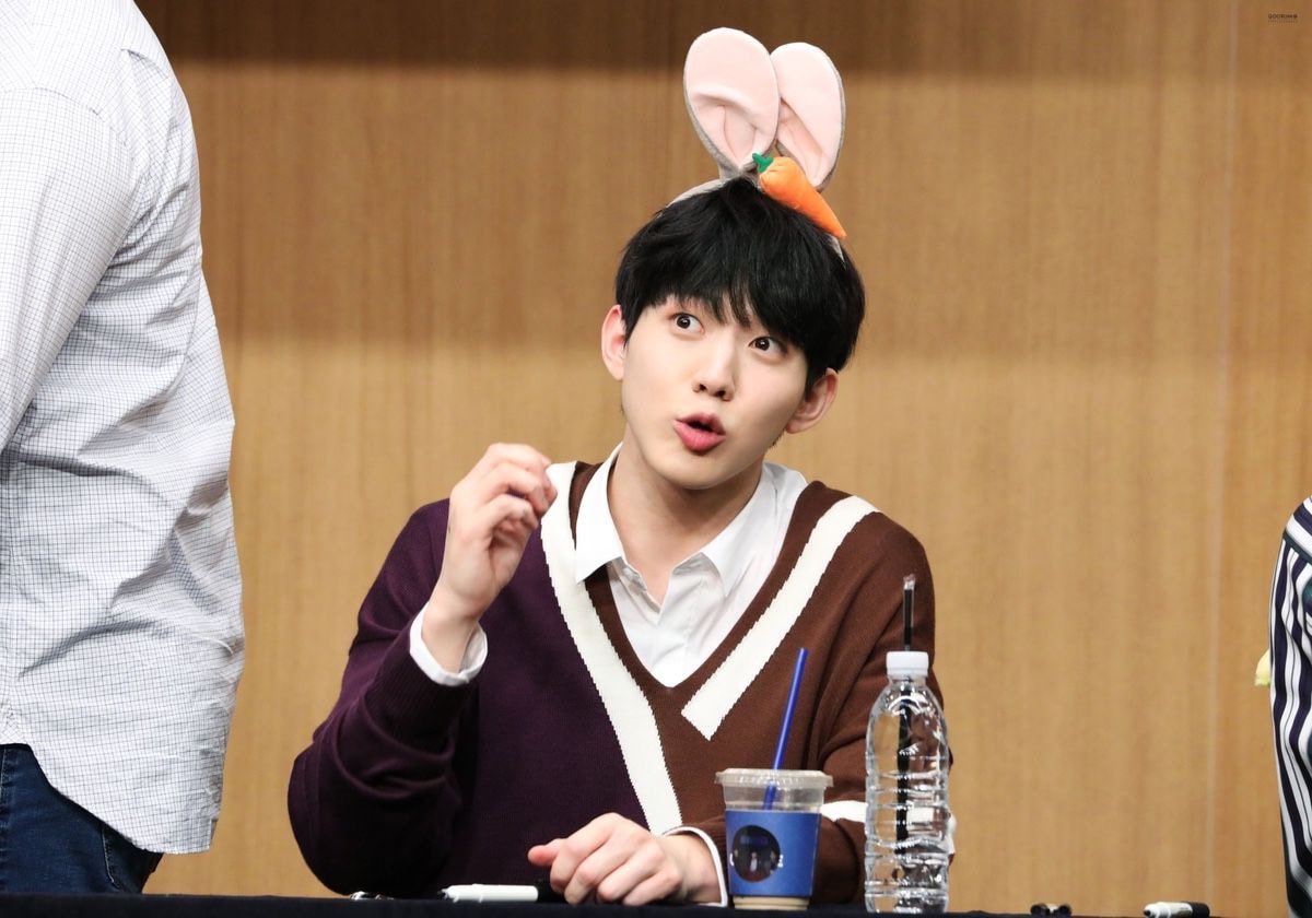 네클 tweet media