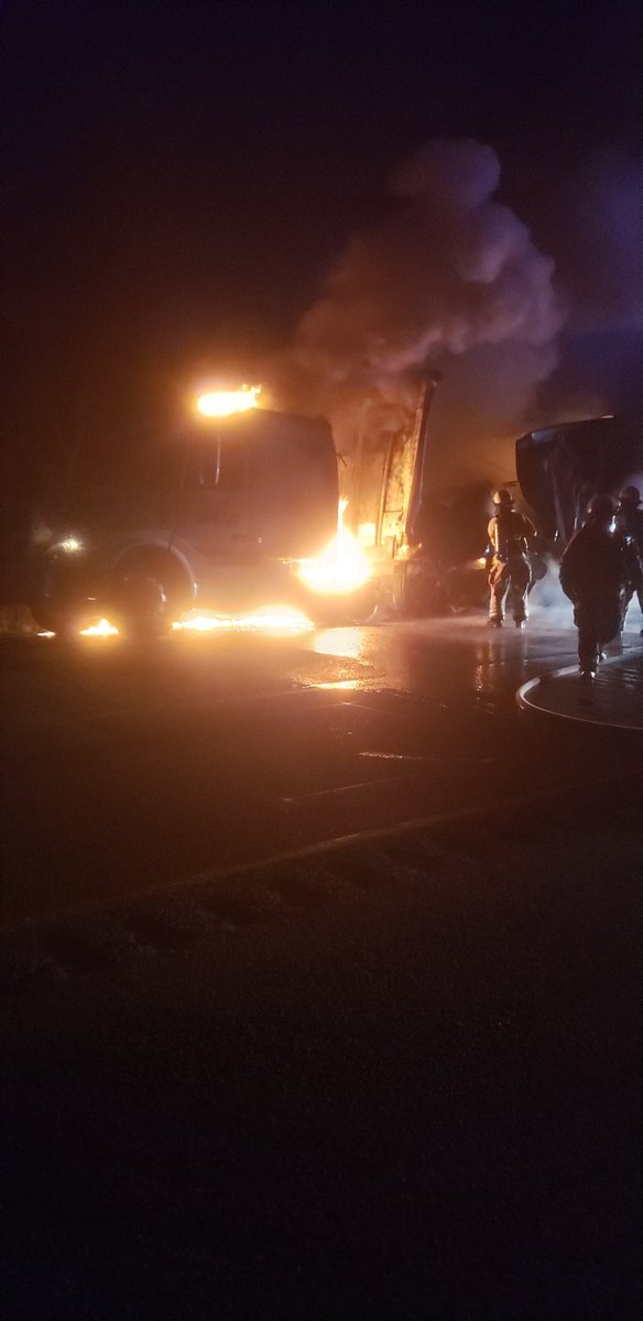 FireChief811 tweet media