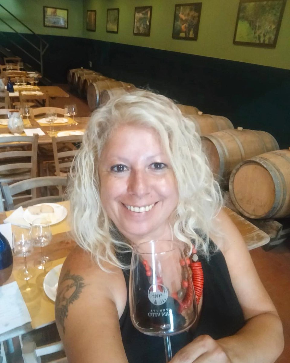 #winetasting #chianticollifiorentini #vinibiologici #vinitoscani #agriturismo
