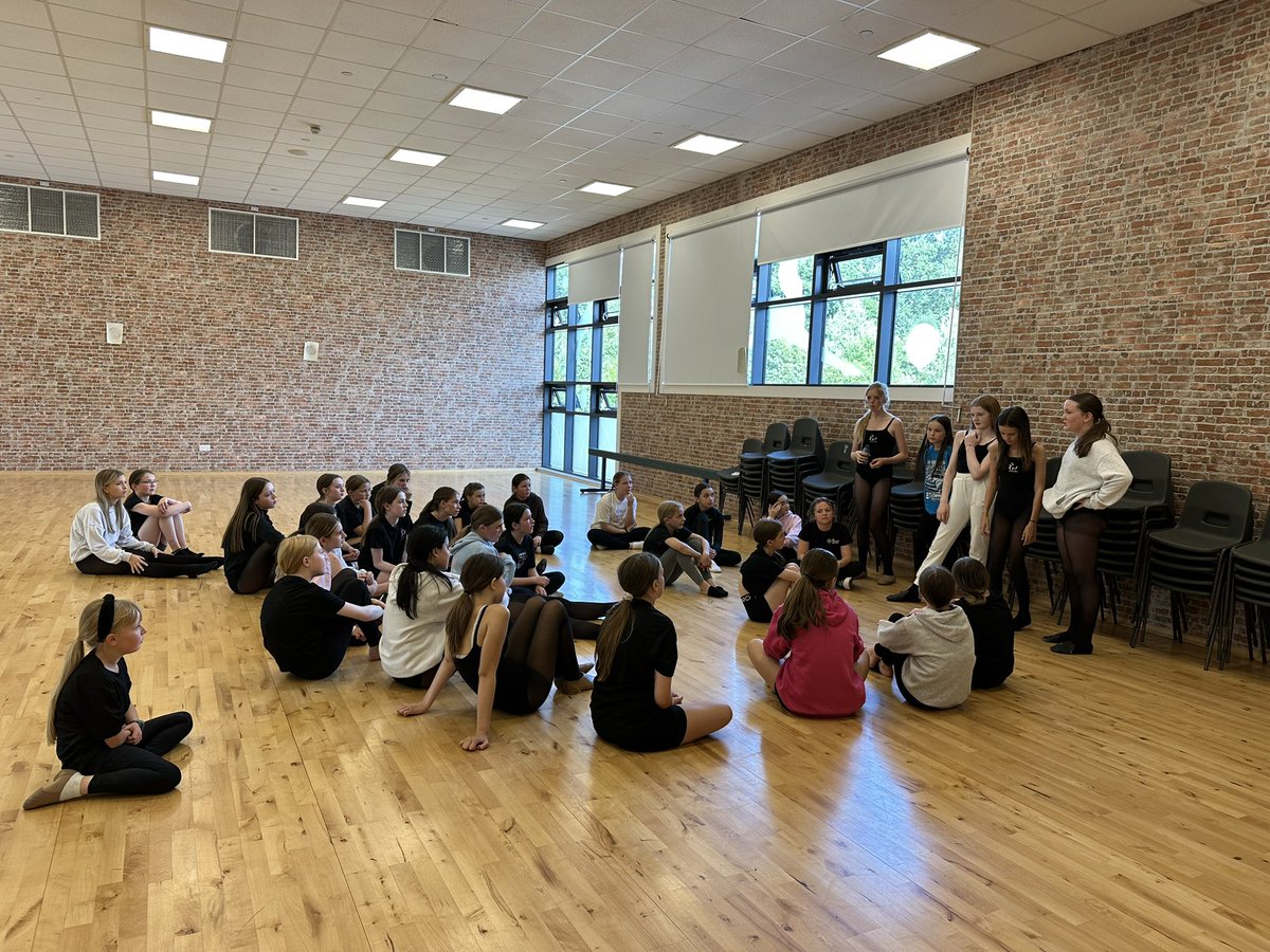 wallacehighdance tweet media