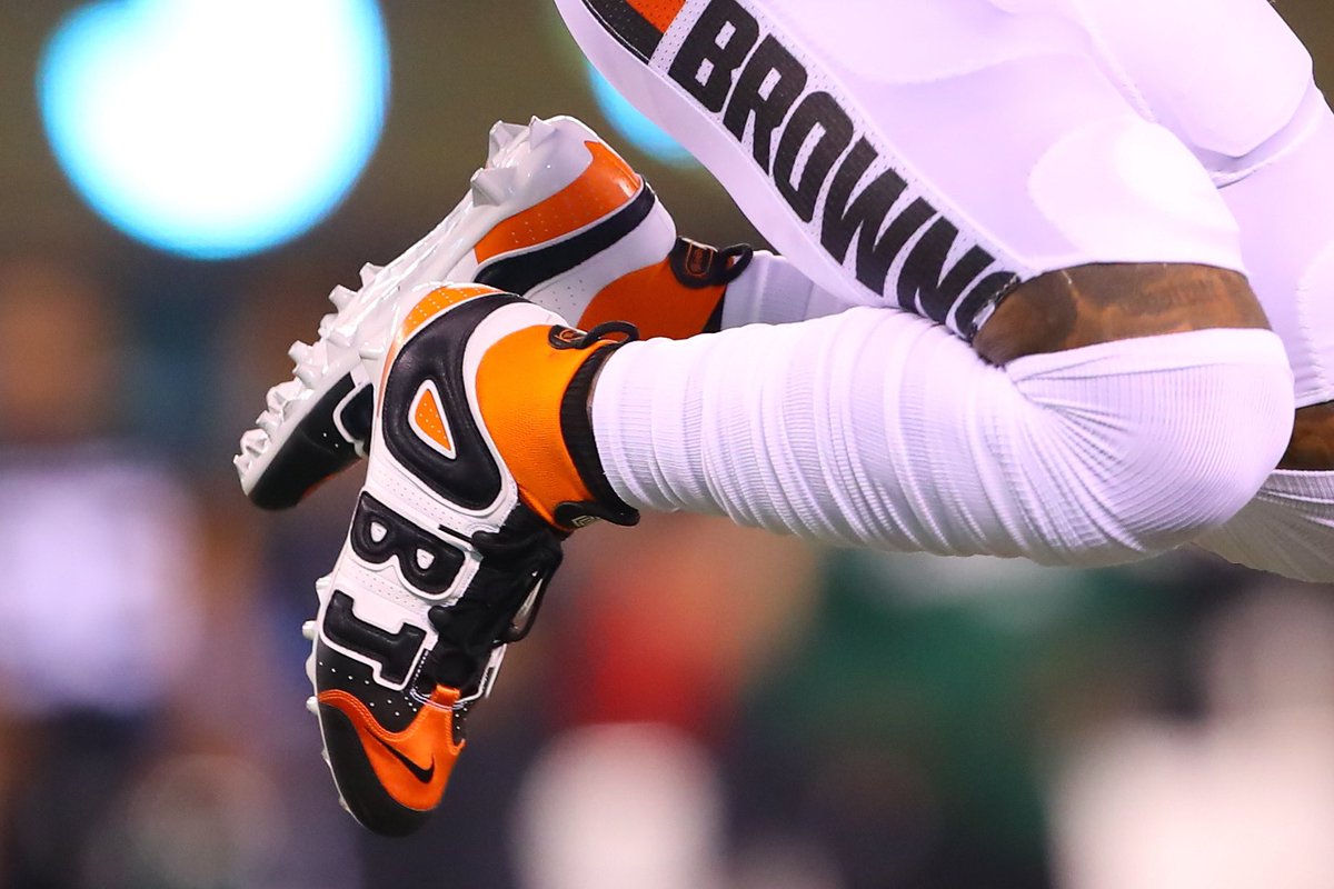 ComplexSneakers's tweet image. .@obj's 2019 cleat rotation was next-level 😤