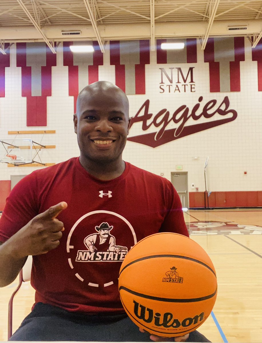 Coach John A. Smith 🏀 tweet media