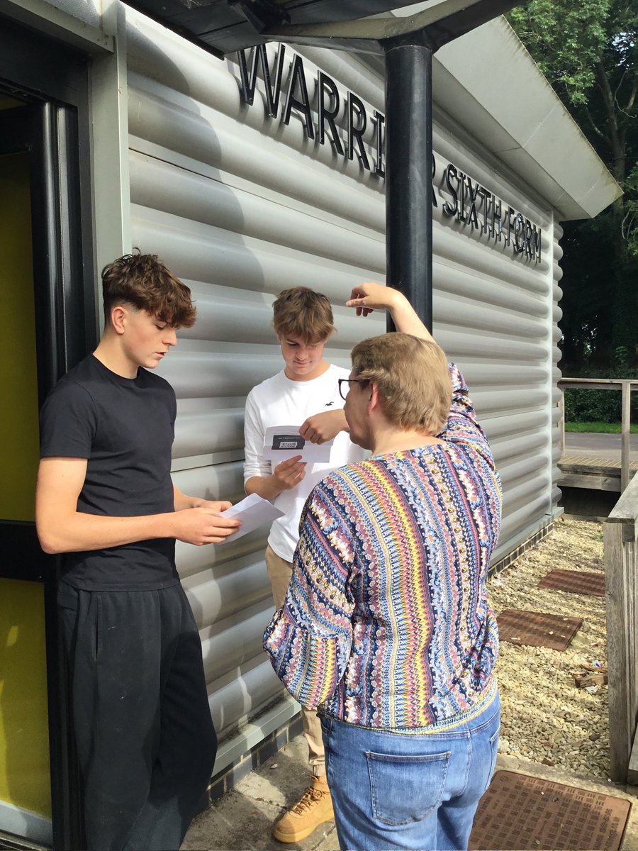 We delighted to see our students on results day. Today we are celebrating the achievements of our students. They have demonstrated great resilience and character in this achievement. We wish all a good rest of the summer, and best wishes for their next steps