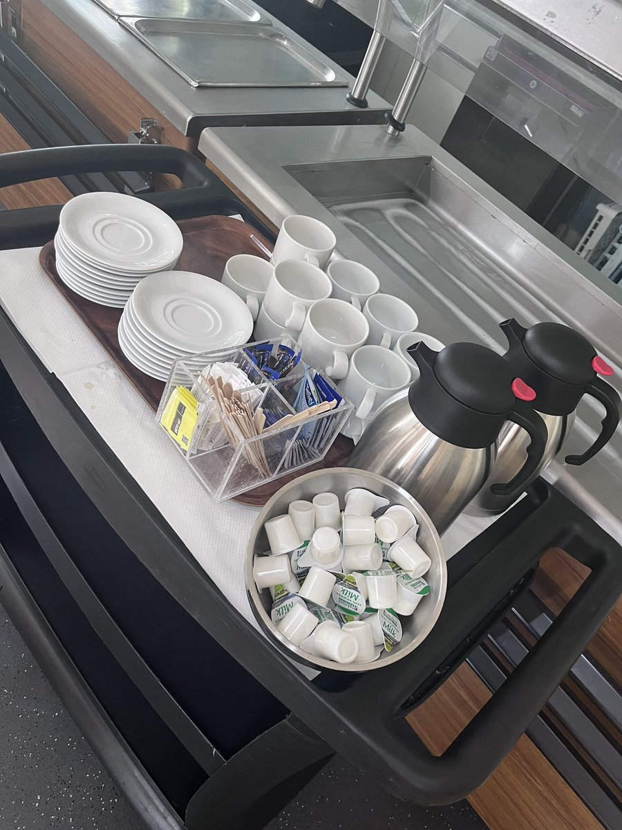ChftResus's tweet photo. Is there anything better than a fully stocked tea trolley in an afternoon? MCQ and Airway test for our candidates after a refuel #NLS #RCUK https://t.co/II3cM2WjwD