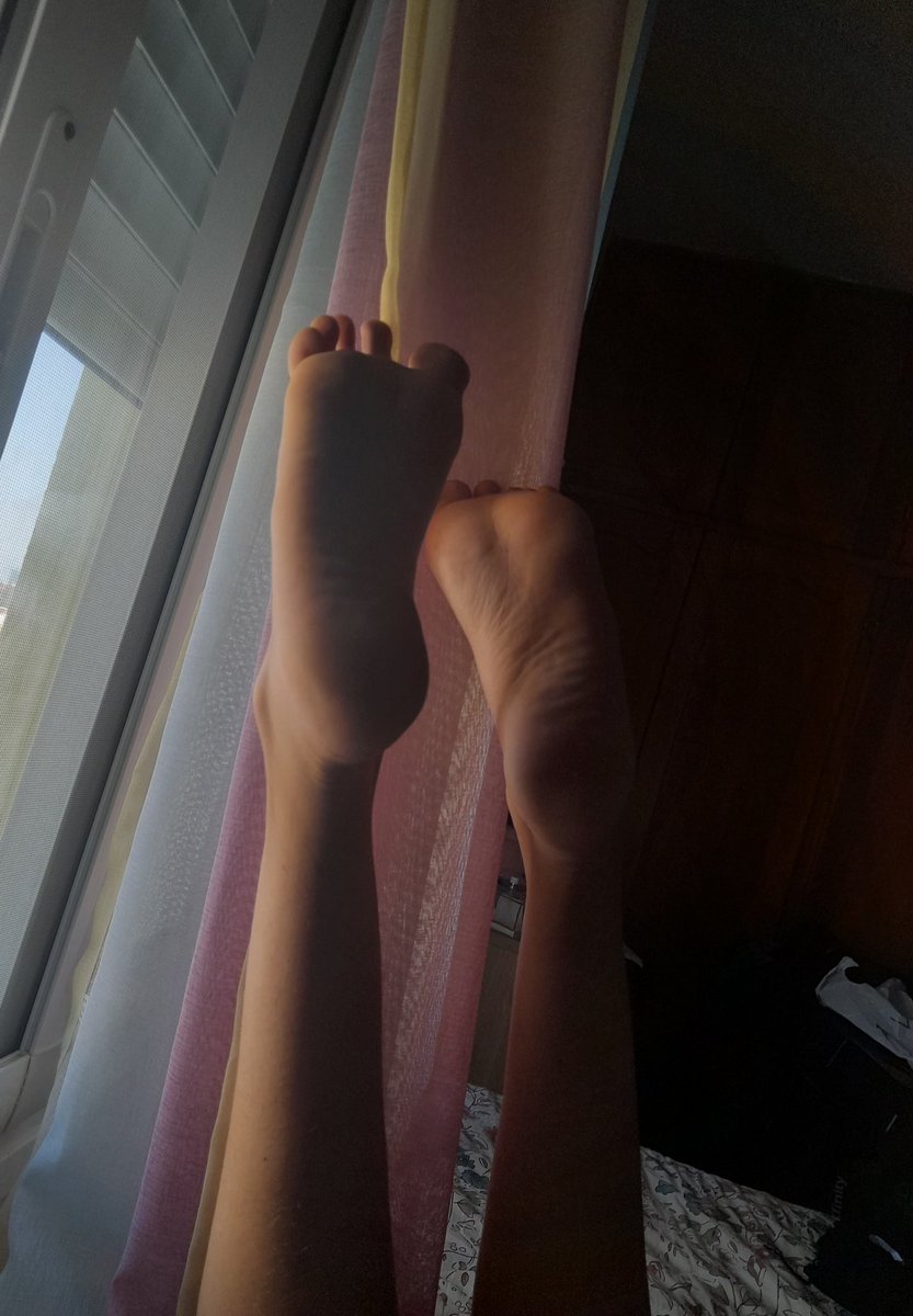gothdollbabe's tweet photo. pisarte la cara seria mas que un castigo un sucio premio que mas quisieras
de nada por la foto, estas tardando en pagarme por enseñarte esta preciosidad puto inútil
🥰 #paypig #finfet #findomgoddess #findom #Saqueo #sumiso #domme #pies #fetiche #feet #feetfet #feetseller https://t.co/UJAK3U7W0k