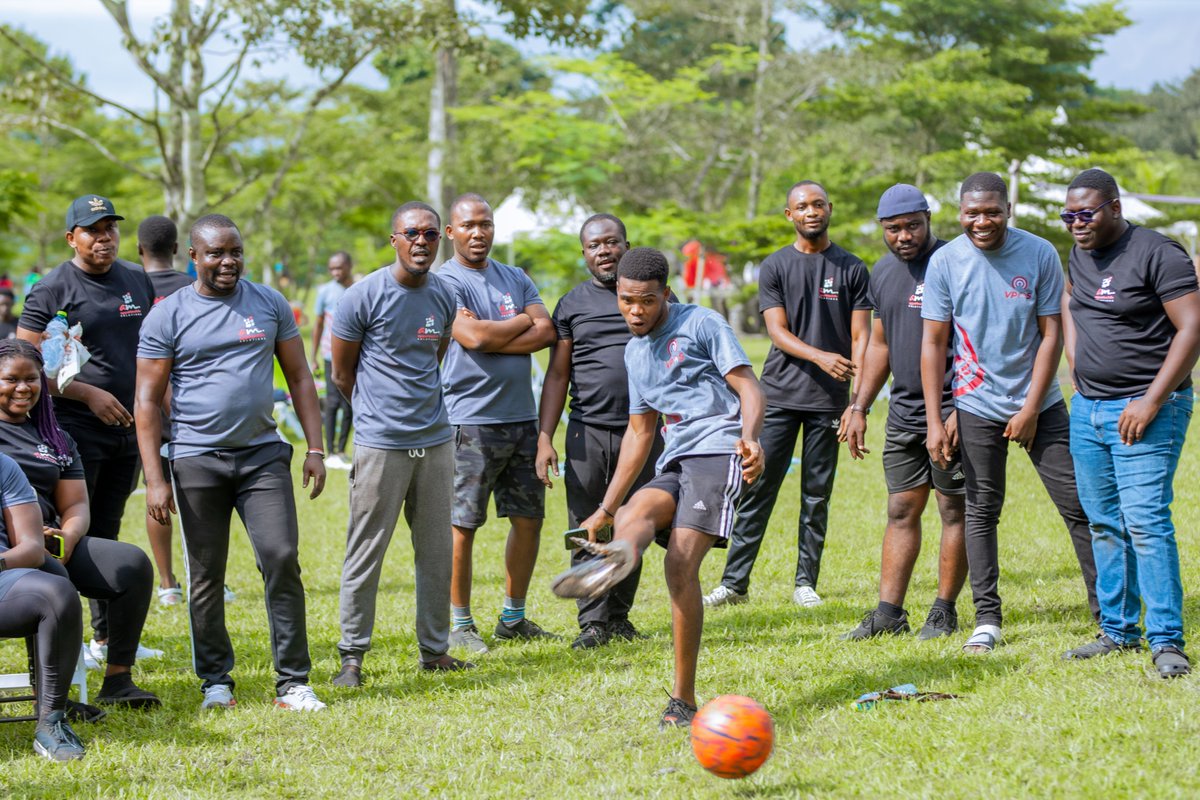 appsnmobile's tweet photo. The archers aimed, the footballers/basketballers shot, and the volleyball players struck... It was a beautiful moment of fun and team bonding!!!

#appsNmobile #staffretrerat #games #bonding https://t.co/tPdQyzicJy