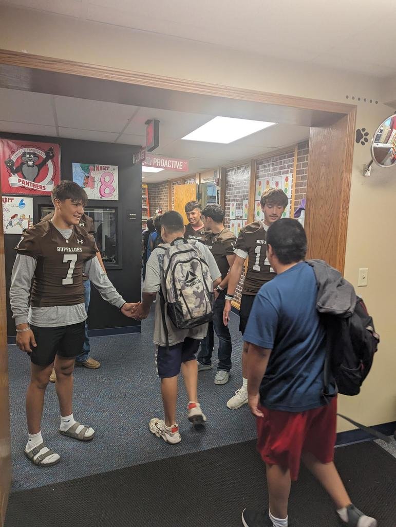 USD457's tweet photo. The GCHS football players were at Plymell Elementary School yesterday morning greeting students and giving high fives. The team will participate in a scrimmage at Wichita-Heights tomorrow at 6:30pm. https://t.co/y87elzxnud