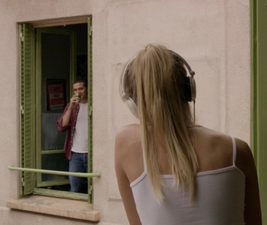 Jopolkadot's tweet photo. Love
Gaspar Noé
2015 https://t.co/OXqm2Dqrp7