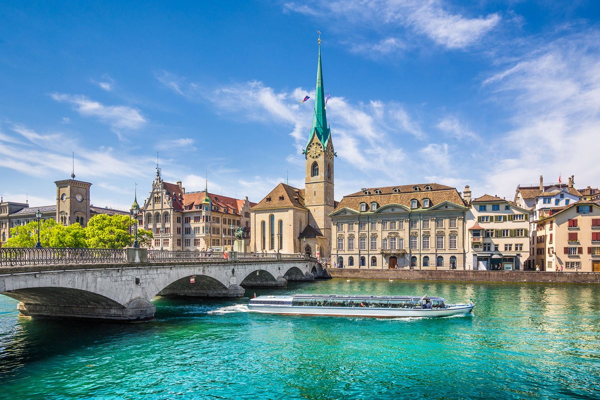 CultureExplorer's tweet photo. Zürich, Switzerland 🇨🇭

This city embodies a perfect fusion of cosmopolitan vitality and picturesque scenery. Its historic centre, Altstadt, boasts cobbled streets and medieval architecture, while Bahnhofstrasse showcases modern elegance. https://t.co/ZiGTGRVy5U