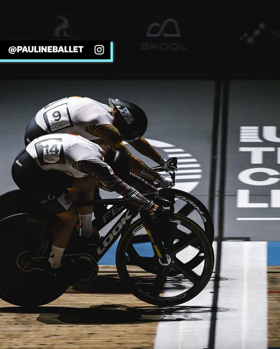 Track cycling can come down to the tightest margins 🤏📸 (via @PaulineBallet)