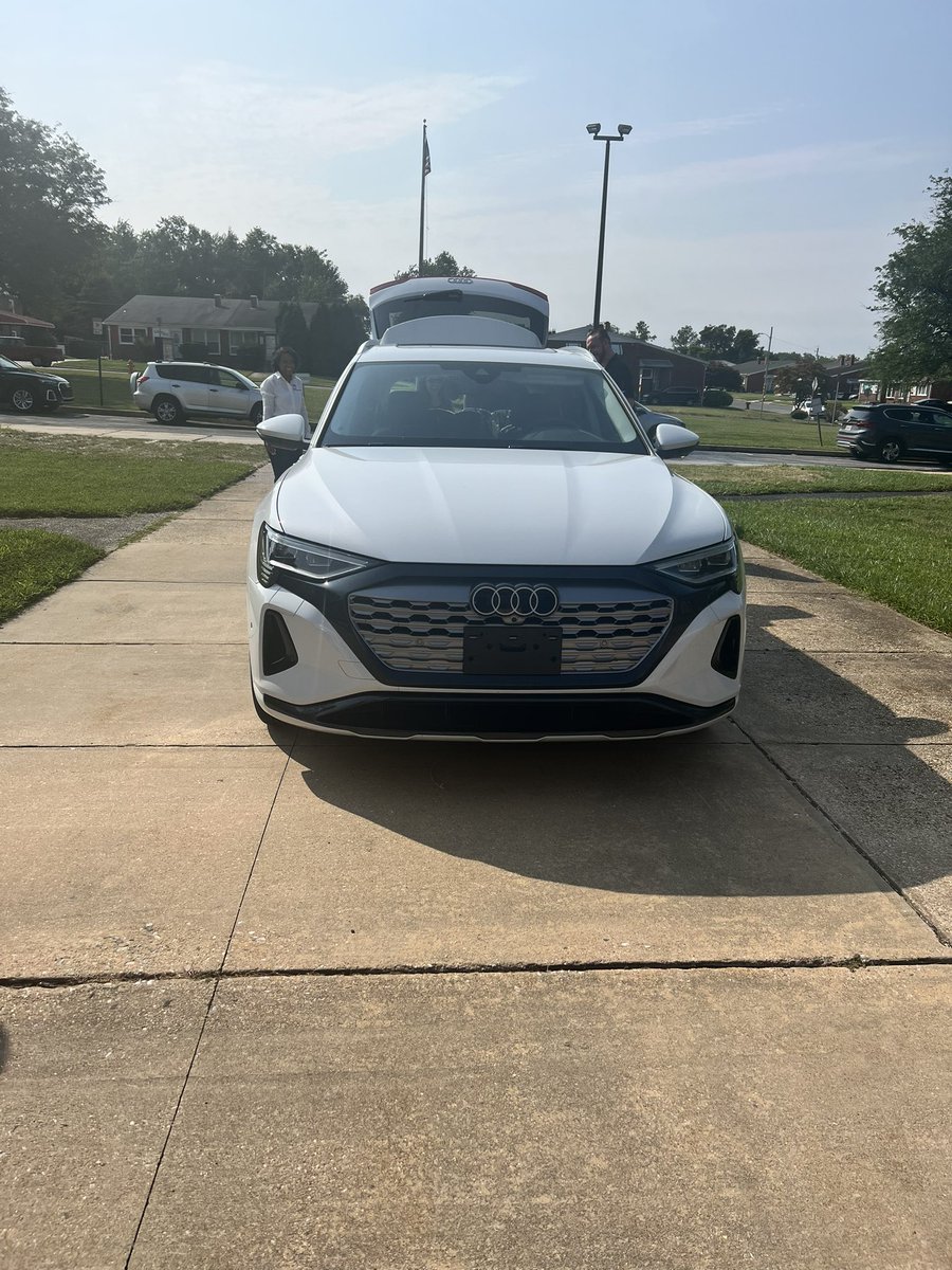 Ms.Goodrich (@sgoodrichcsf) on Twitter photo Huge THANK YOU to our Partners <a href="/AudiOwingsMills/">Audi Owings Mills</a> for donating backpacks 🎒 filled with supplies to <a href="/TeamPowhatan/">TeamPowhatan</a> ! We are filled with GRATITUDE for you Partnership! @EduKortney <a href="/MrsRussoAP/">Mrs. Russo</a> Huge THANK YOU to our Partners <a href="/AudiOwingsMills/">Audi Owings Mills</a> for donating backpacks 🎒 filled with supplies to <a href="/TeamPowhatan/">TeamPowhatan</a> ! We are filled with GRATITUDE for you Partnership! @EduKortney <a href="/MrsRussoAP/">Mrs. Russo</a>