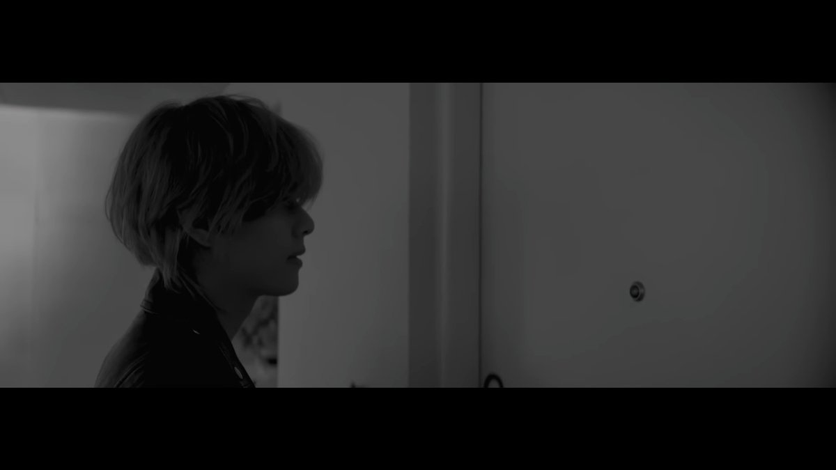 BLUE TEASER 2 is here! Absolutely cannot wait for BLUE BY V OUT SOON ✦

★ youtu.be/CcMoQrxSGd4
     #V_Layover #V_Blue
