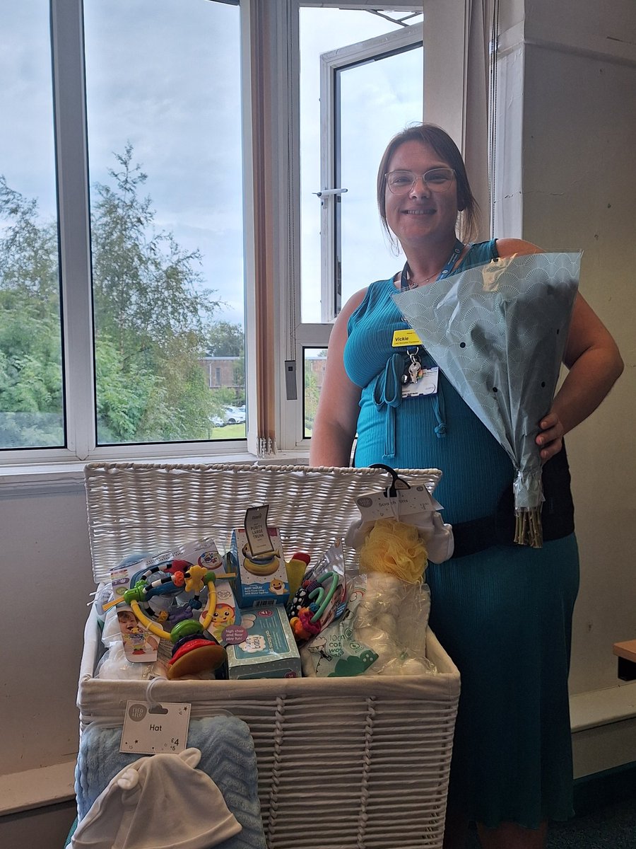 Wishing another of our lovely leads a wonderful start of her mat leave <a href="/WorthenVickie/">Vickie Worthen</a> 💙🩵💙