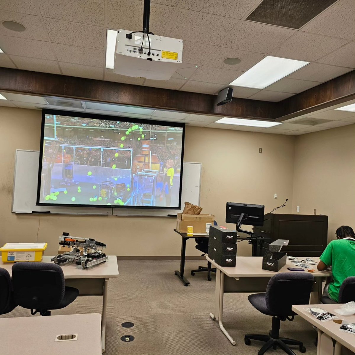 techroboticsorg's tweet image. Thank you to everyone who attended our robotics themed raider welcome event! Our participants got to build some robots and learn more about our organization!
#techrobotics #firstrobotics #legorobotics #vexrobotics #raiderwelcome
@TTUEngineering @TTUwcoeEOC @TTUStudentOrgs