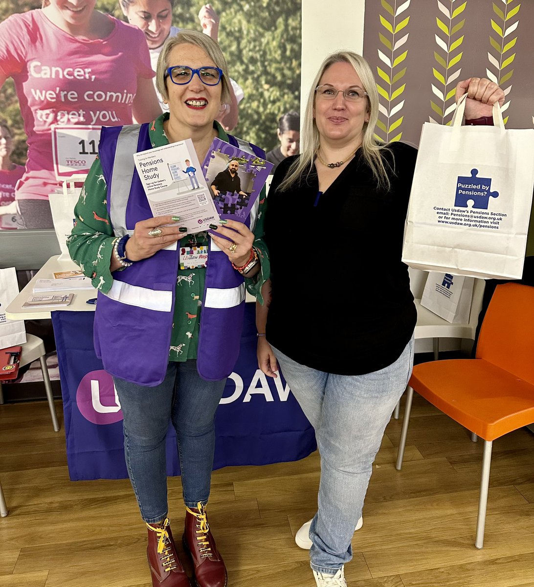 @UsdawUnion @ladyracer7 @Lainy1977  Pension Awareness Day in-store.  Informing our members how to get free advice from Usdaw’s Pensions Dept (these guys really know their stuff)  #joinaunion #usdaw