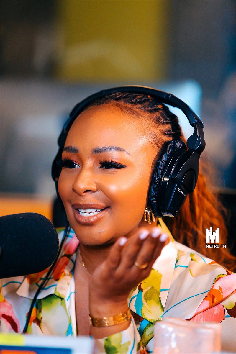 METROFMSA's tweet photo. We have television personality, rapper, actress,businesswoman and so much more @Boity on #TheTouchDown call us on 0860002160 #ThursdayLadiesNight with @tbotouch
@Mothupiii
@lindi_mtshali https://t.co/elEJc7Y8SJ