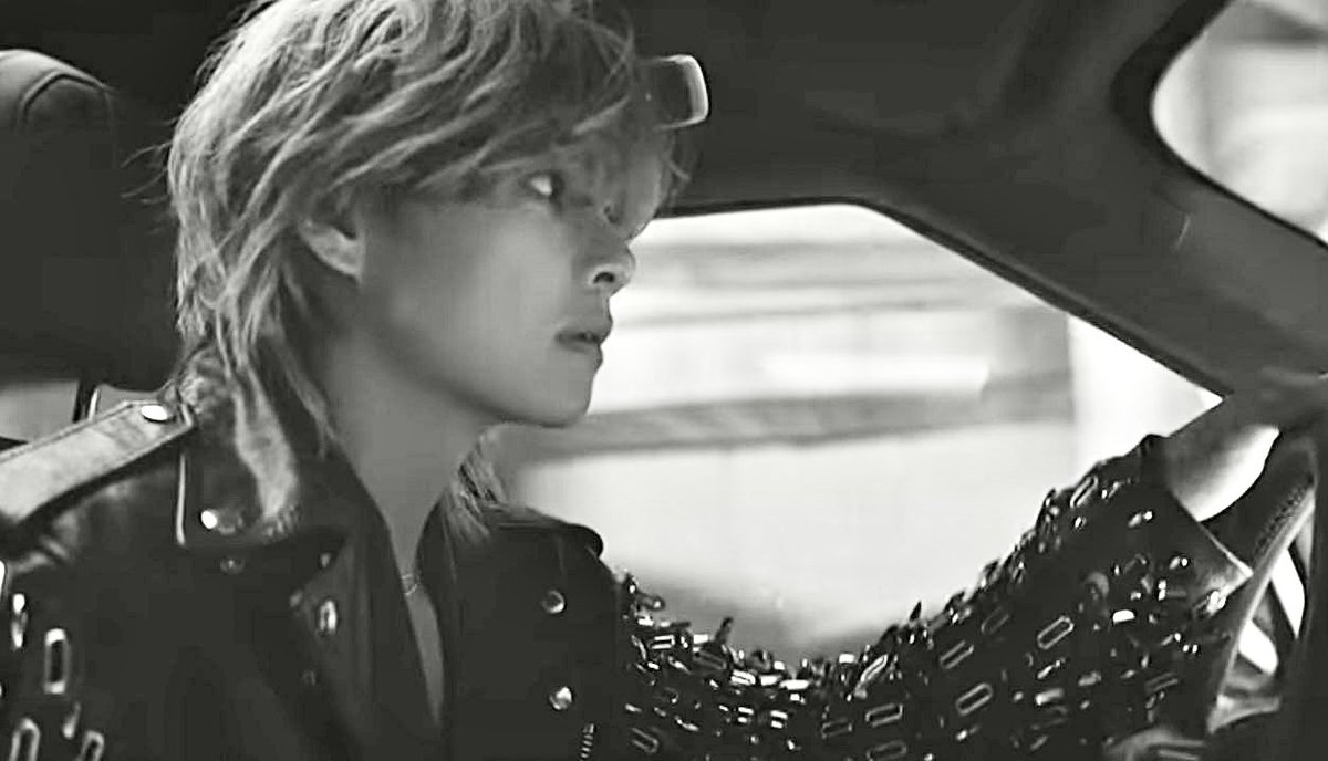 tetispam's tweet photo. driver taehyung through the years https://t.co/k4xUxtQzwv