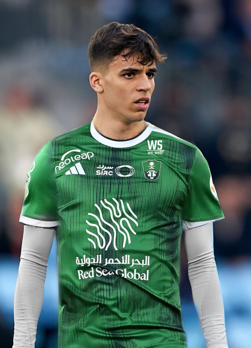 Santi_J_FM's tweet photo. 🚨🟢⚪️🇪🇸 #SPL |

◉ Medical tests started for Gabriel Veiga has started in Paris 🩺

◉ The midfielder will then sign his contract and fly from Paris-Le Bourget to Saudi Arabia ✈️

📸 @ws_ws97 https://t.co/E4Go9xwEH2