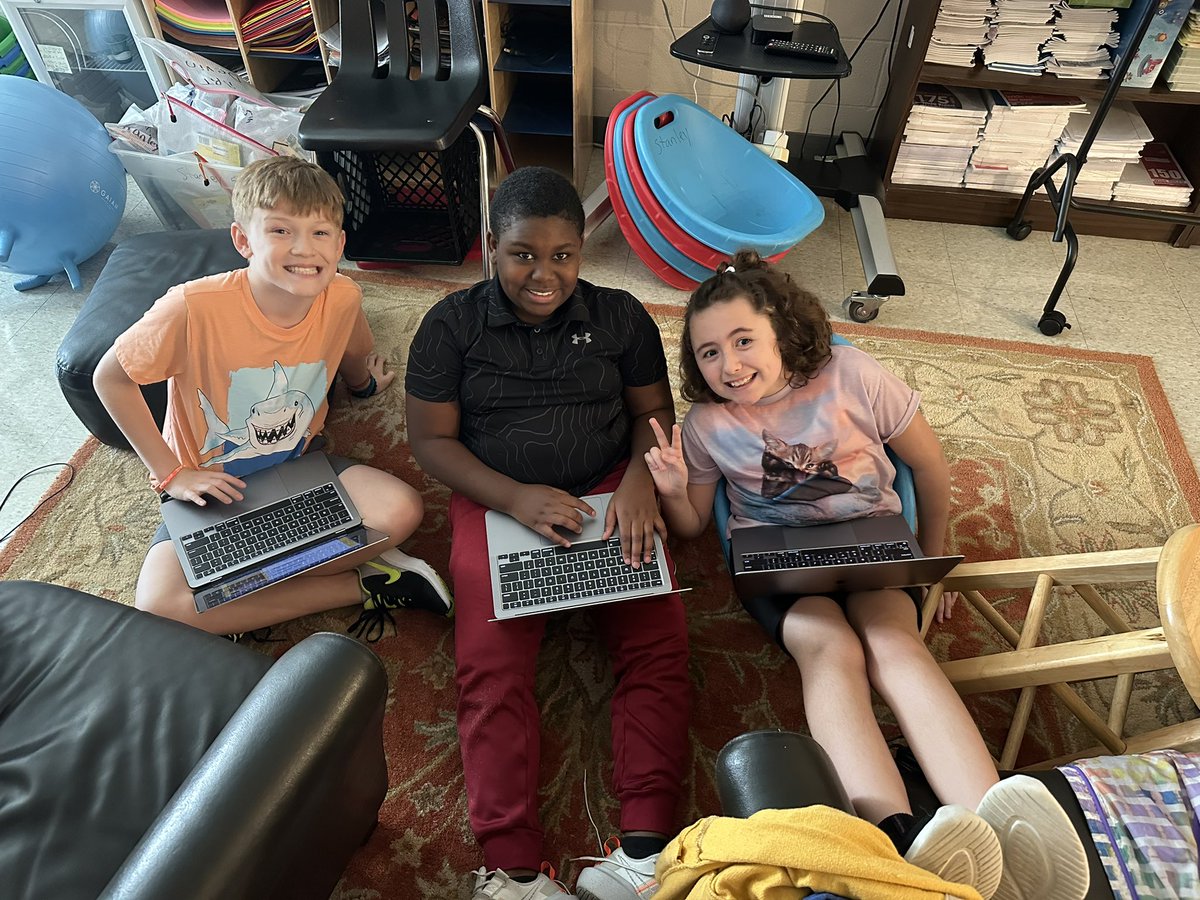 #simplythebest #BESties #collaboration #flexibleseating #studentchoice

<a href="/BESBartlett/">BESBartlett</a>